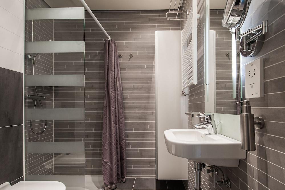 Short Stay Group Dapper Market Serviced Apartments Amsterdam Bagian luar foto